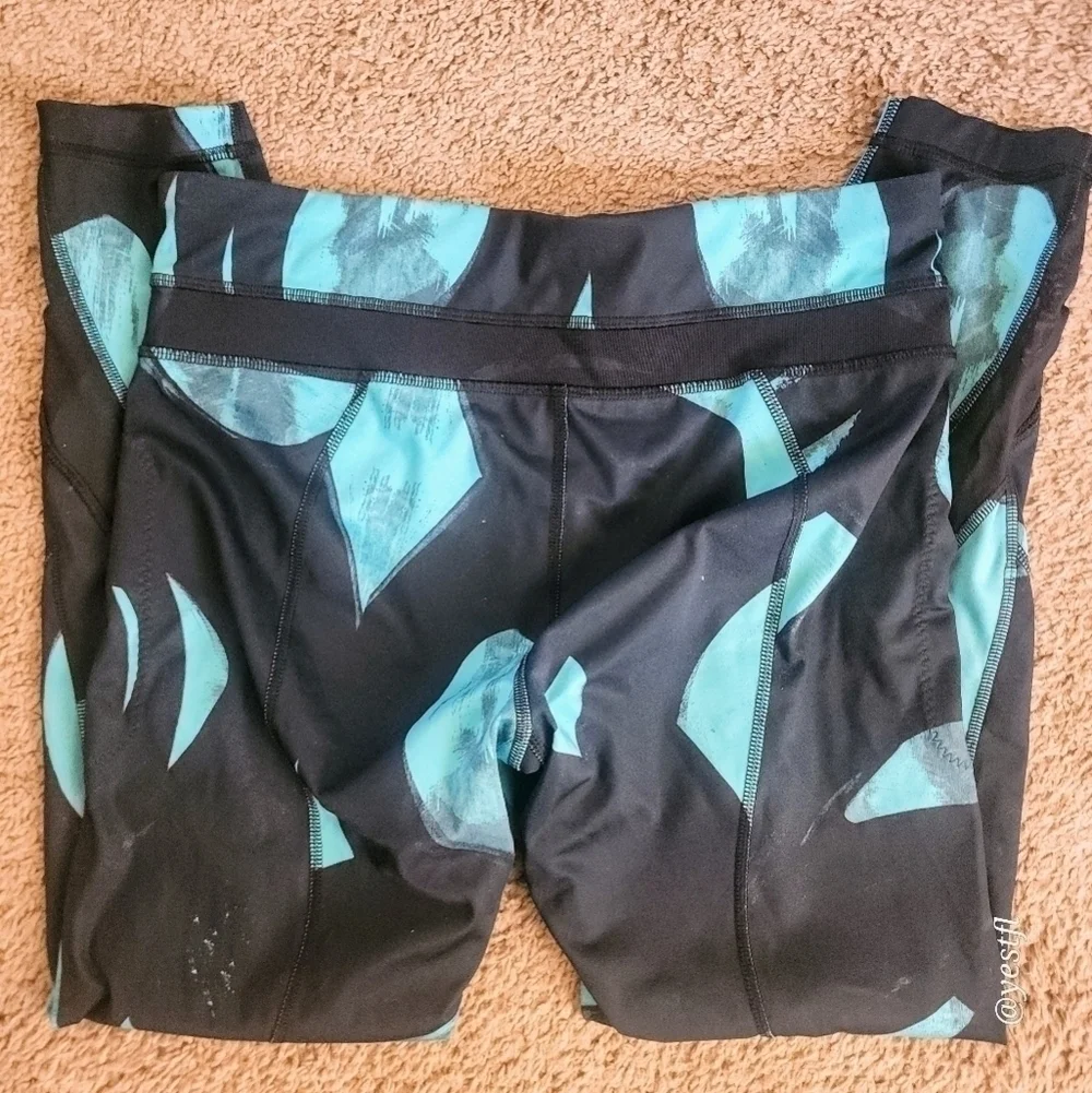 Lululemon Inspire Tight II Full-On Luxtreme Size 8 Blue/Black BSSX